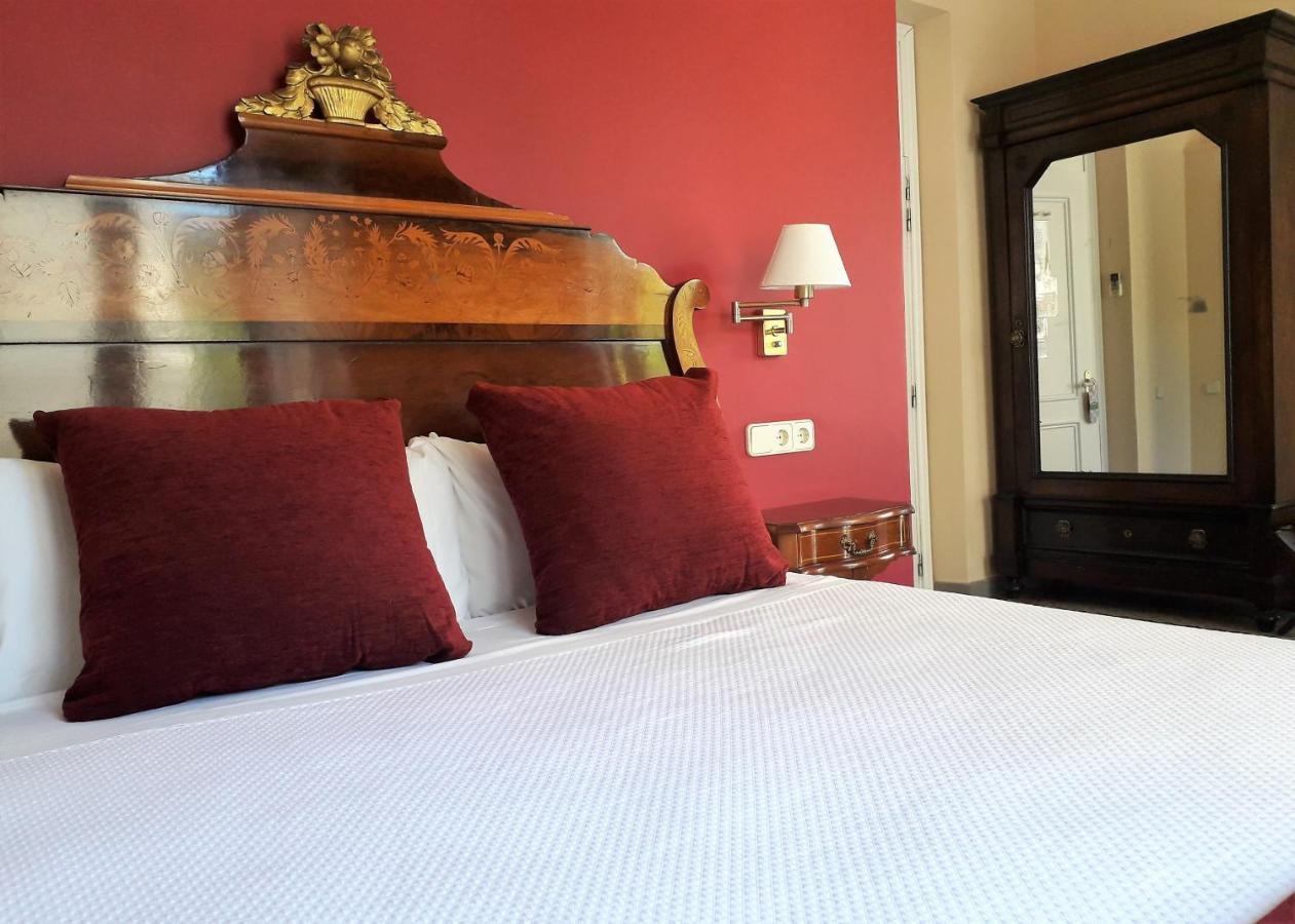 Hotel Noucentista Ситжес Екстериор снимка