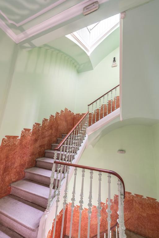 Hotel Noucentista Ситжес Екстериор снимка